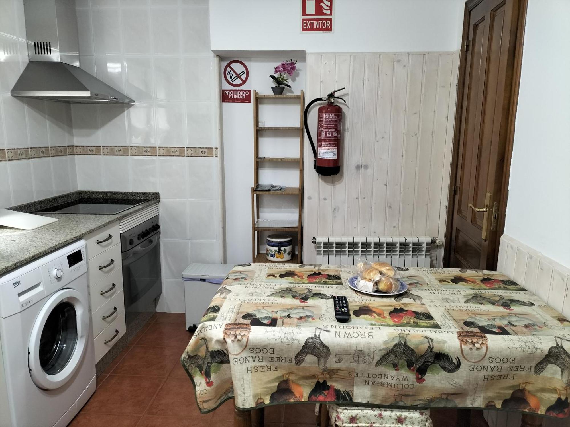V.v Casa Mones *